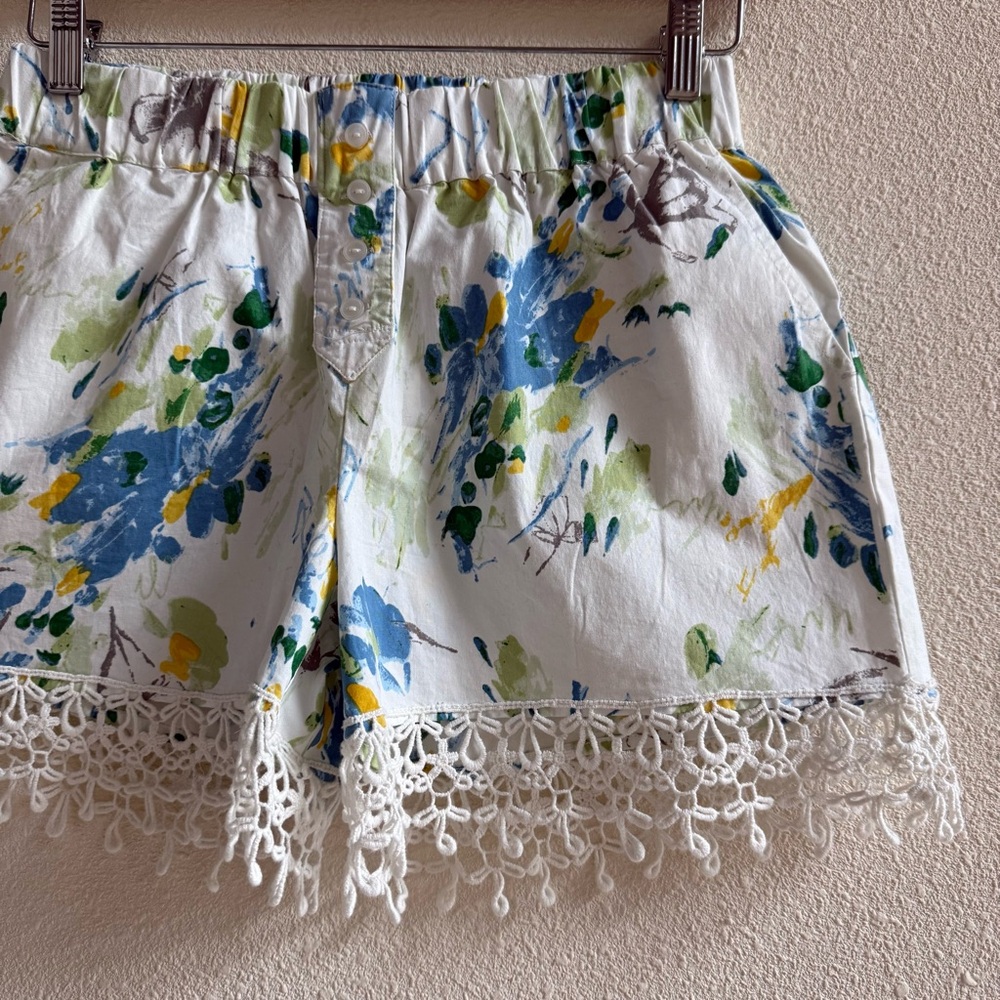 Anthropologie Floral Crochet Trim Shorts Womens XS White Blue Excellent Boho - Picture 5 of 12